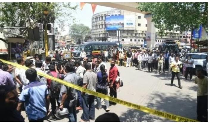 नागपुरातील CA रोडपरिसरात मिळाला स्फोटकांचा साठा; 15 जिलेटिन कांड्या, 50 डिटोनेटर आणि 8 कनेक्टर जप्त