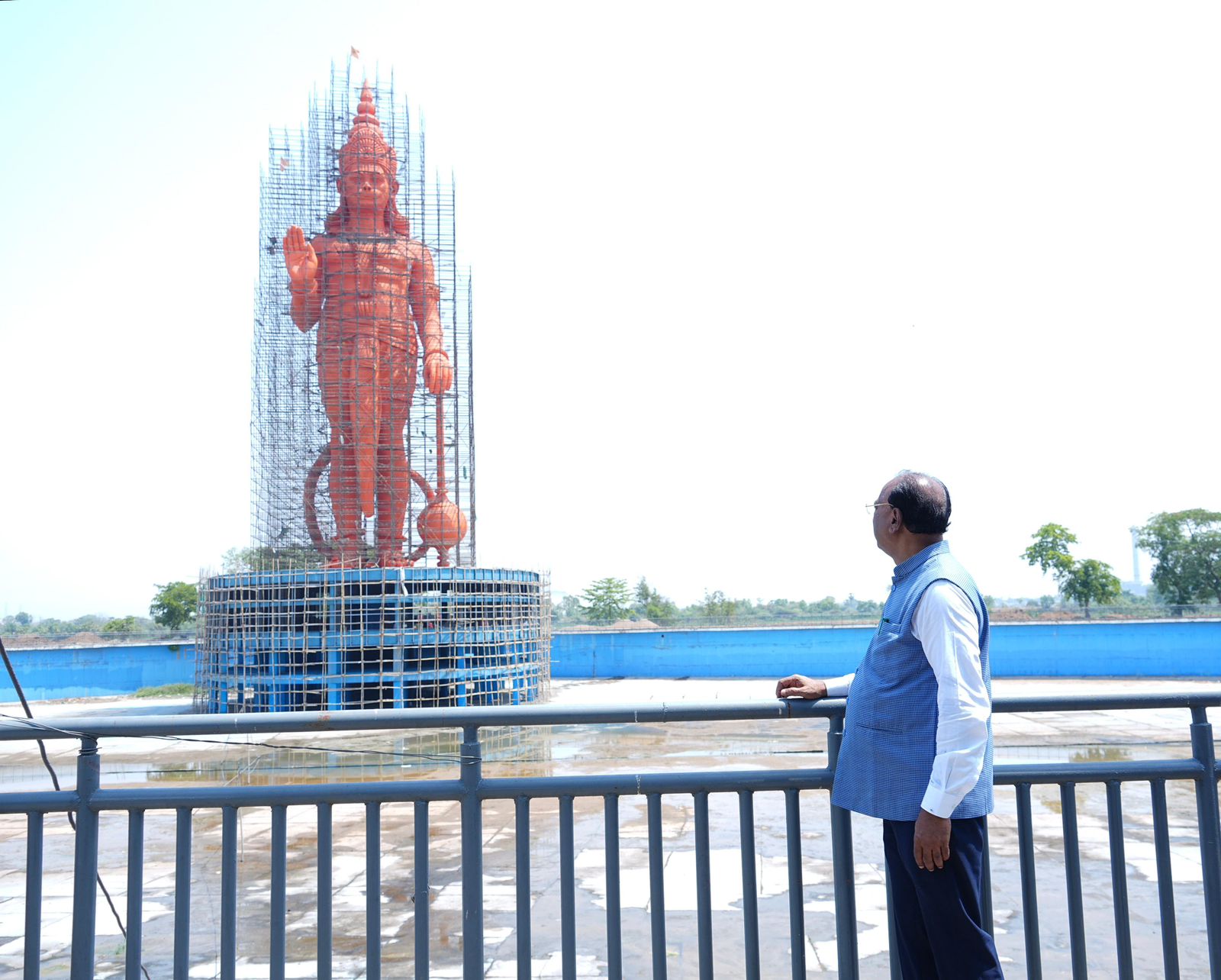कोराडी- मध्य भारतातील सर्वात उंच हनुमान मूर्तीचे केंद्रीय गृहमंत्री अमित शाह यांच्या हस्ते जूनमध्ये होणार लोकार्पण-चंद्रशेखर बावनकुळेची माहिती