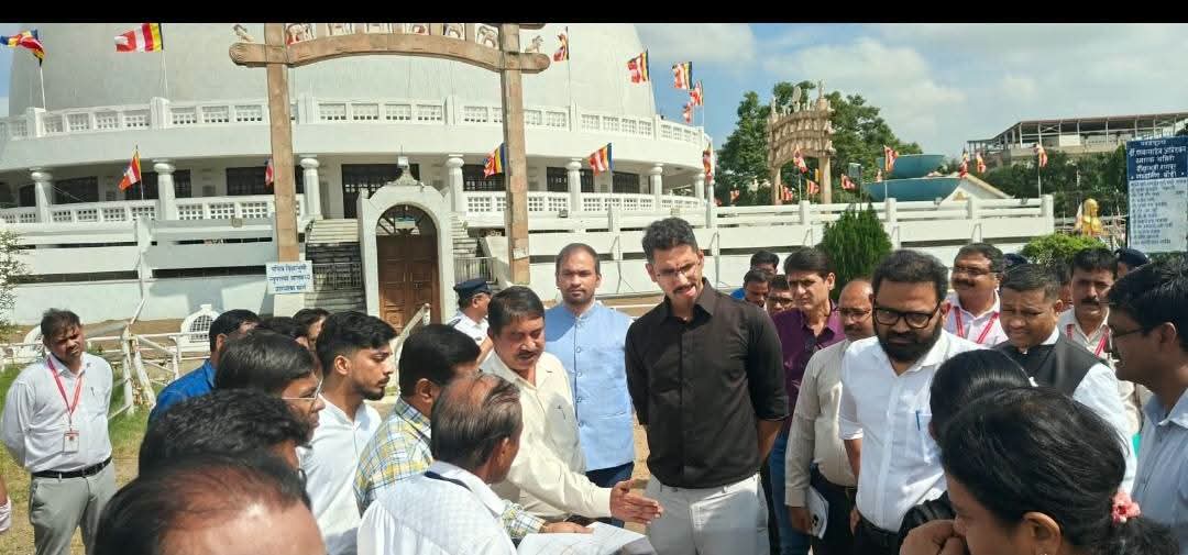 धम्मचक्र प्रवर्तन दिनानिमित्त दीक्षाभूमी परिसरातील सुविधांसाठी मुख्यमंत्र्यांकडून 9 कोटीच्या आराखड्यास मंजुरी